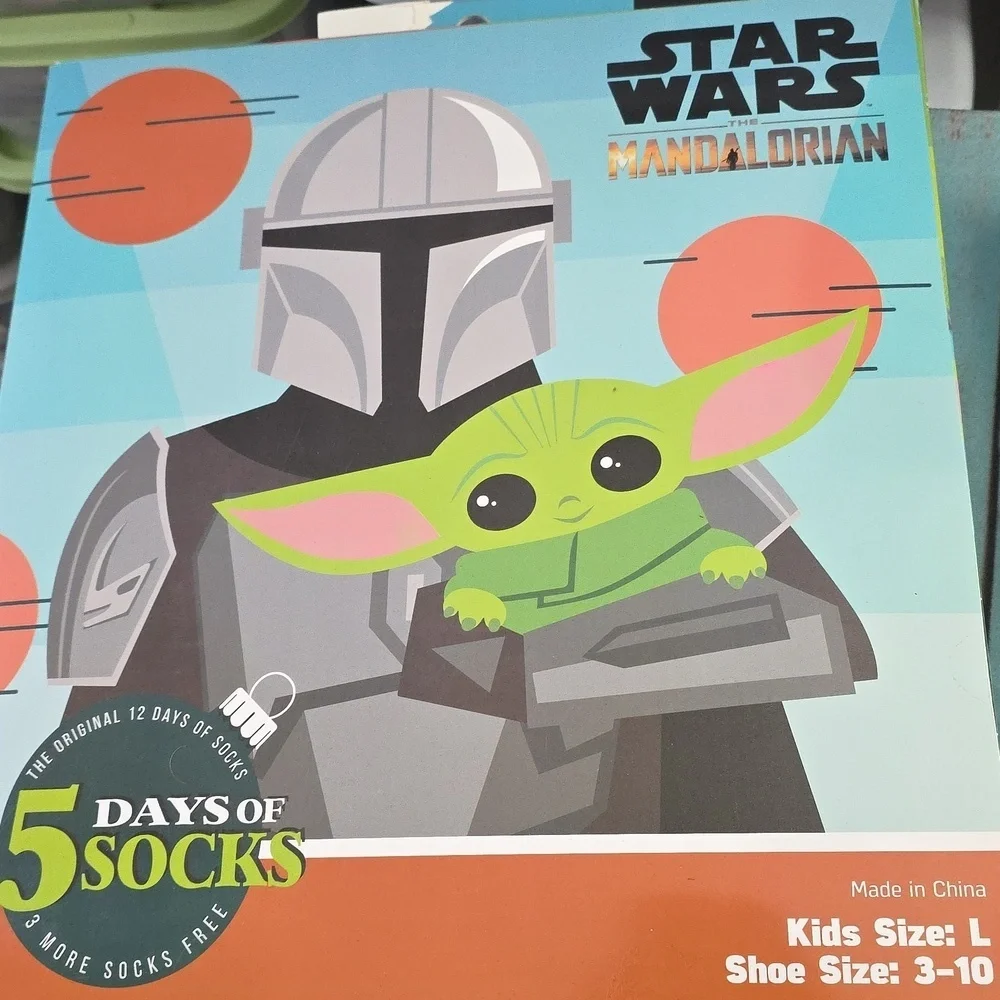 Disney Star Wars Mandalorian 15 Days of Socks Kids Size L New